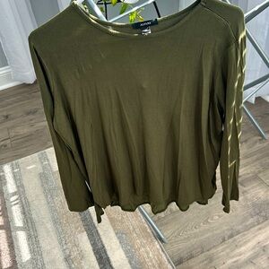 Alfani woman’s long sleeve army green shirt.